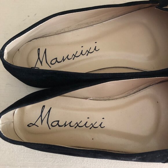 **SOLD**Women's Manxixi Cat Theme Black Faux Suede Flat Shoes Size 8.5 - Picture 6 of 7